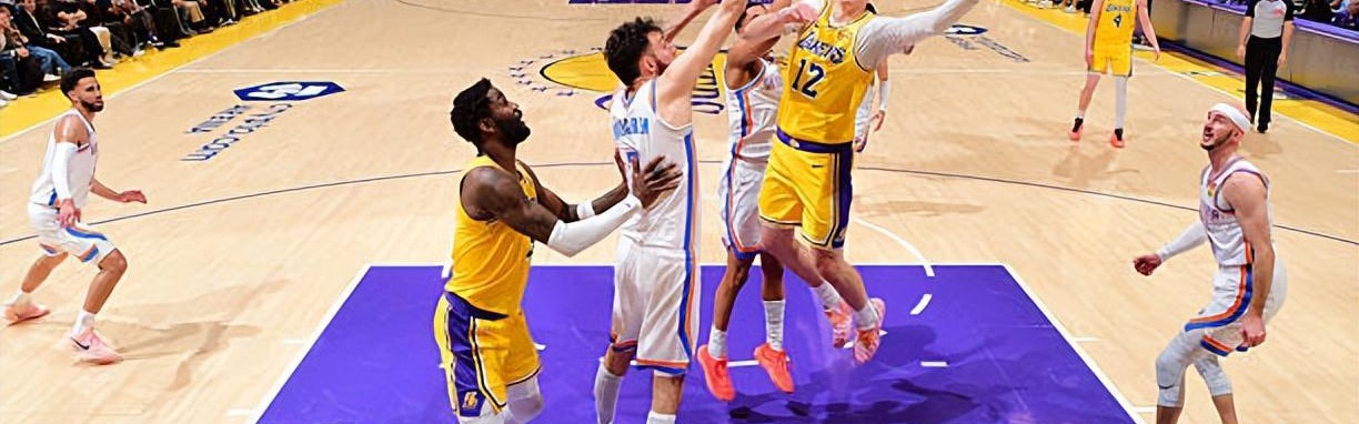 世界杯球员名单-能力实在是太平庸了，但侧翼新星竟然能够在湖人坐上先发位置？