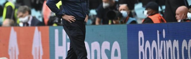 秦游夏：从国民偶像到孤独输家，再见了，勒夫